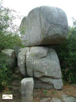 La pierre branlante